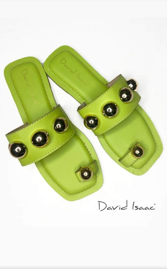SANDALIAS DAVID ISAAC – APIO CON DETALLES DORADOS